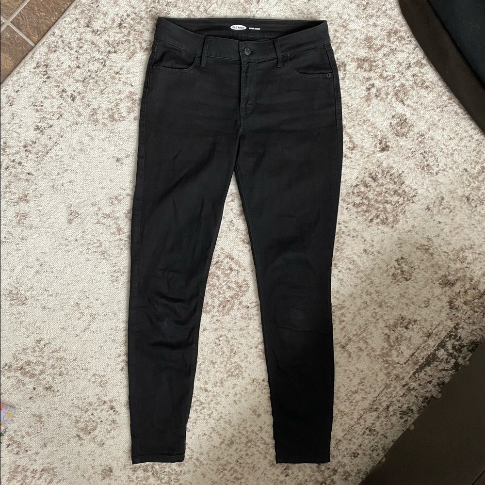 Black skinny jeans size 6